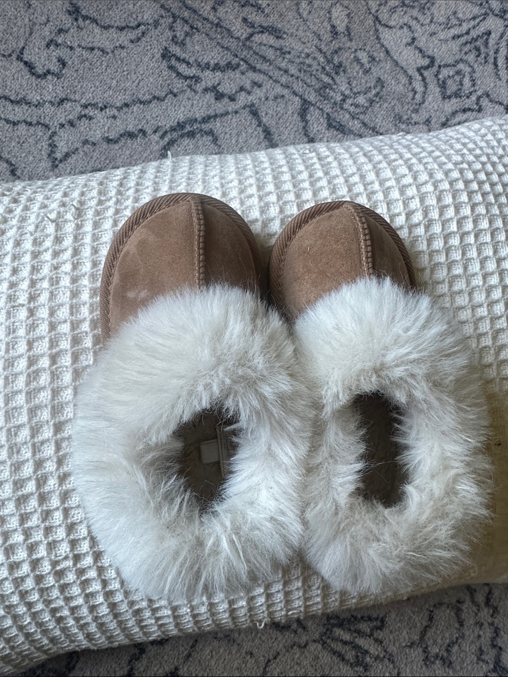 Cat & Jack Brown Faux-Fur Lined Baby Slippers